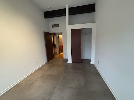 Property Photo #16