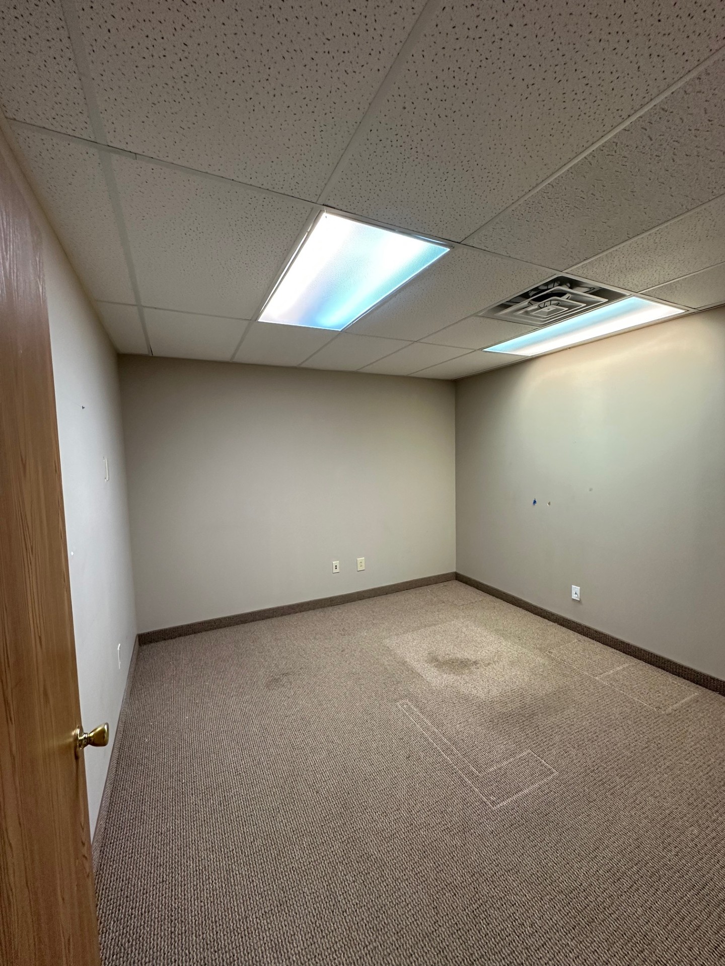 Property Photo #10