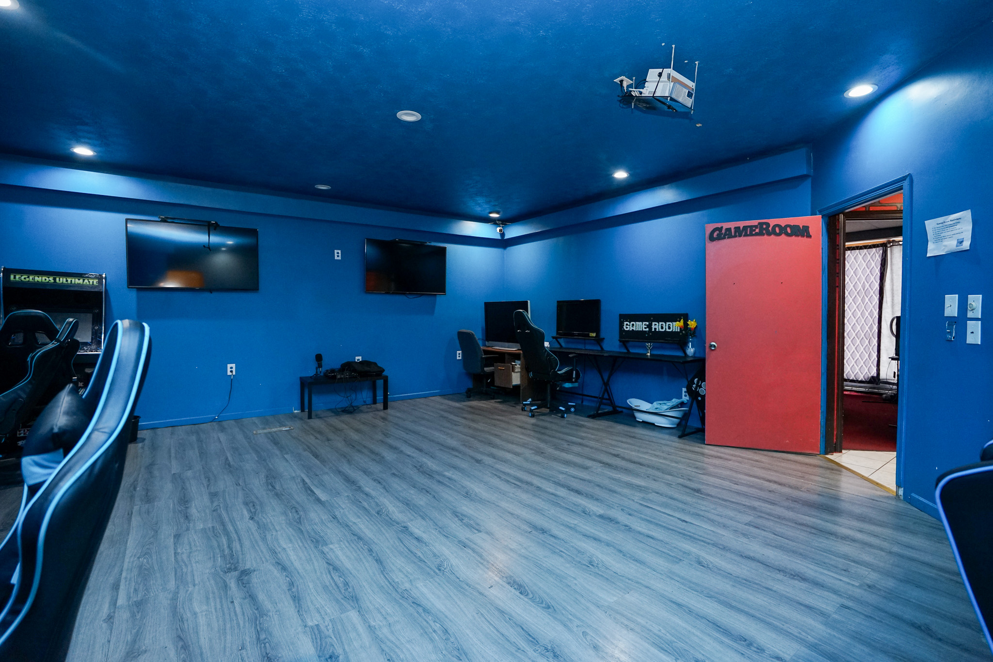 Property Photo #12